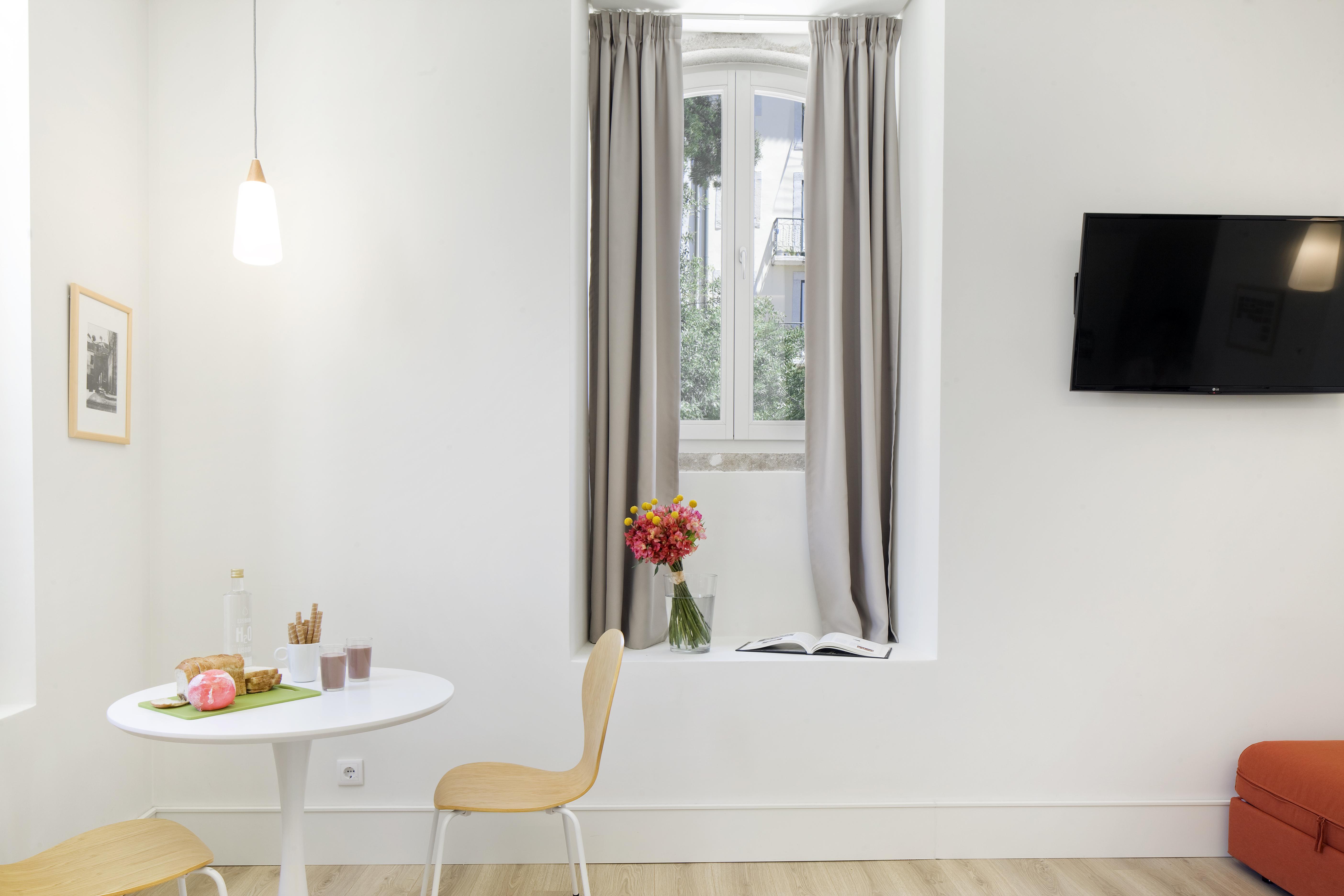Ascensor Da Bica - Lisbon Serviced Apartments Esterno foto