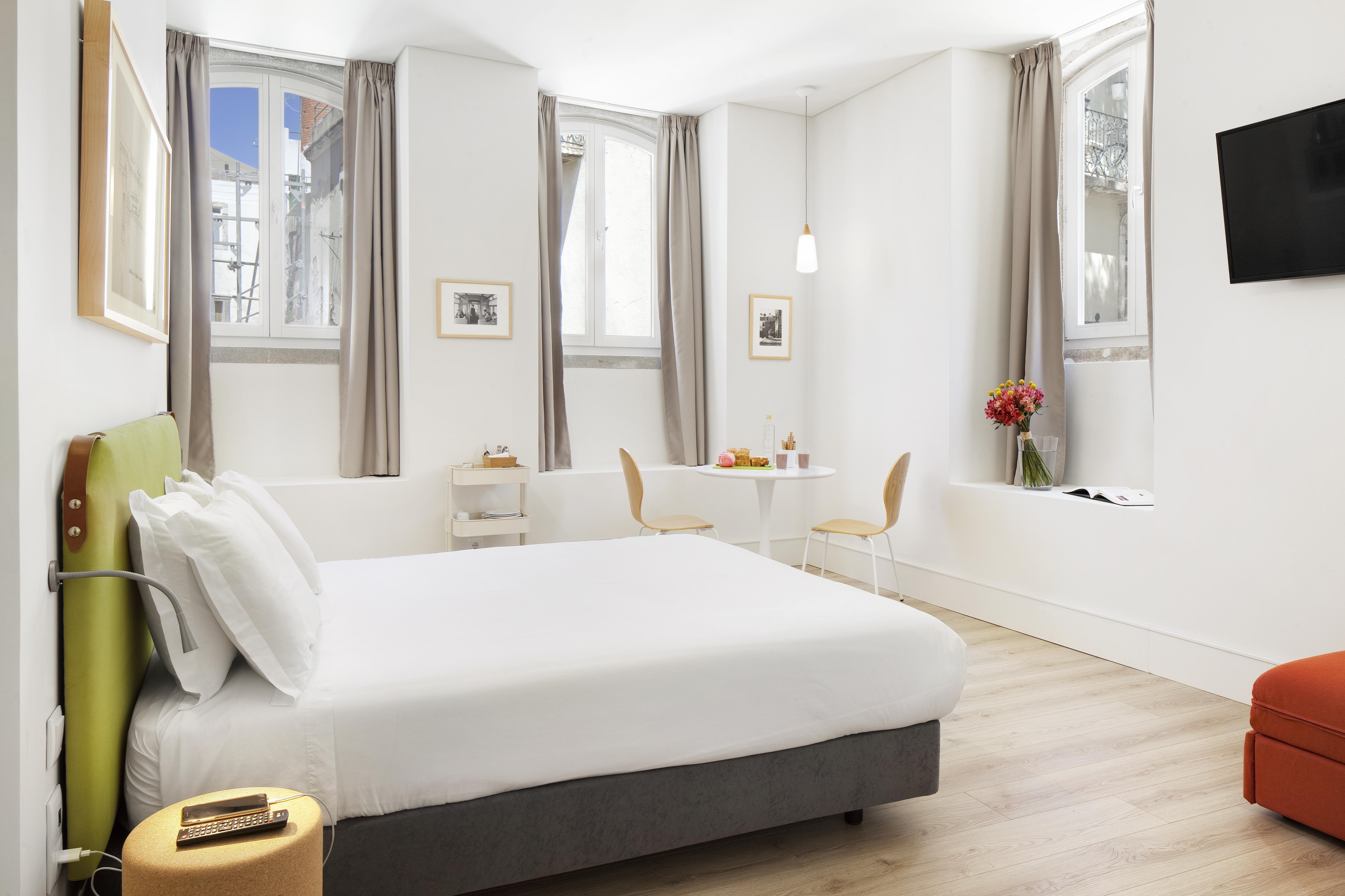 Ascensor Da Bica - Lisbon Serviced Apartments Esterno foto